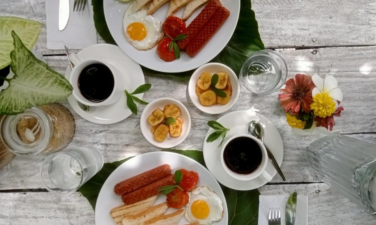 Bed & Breakfast Baywalk Batangas Laurel